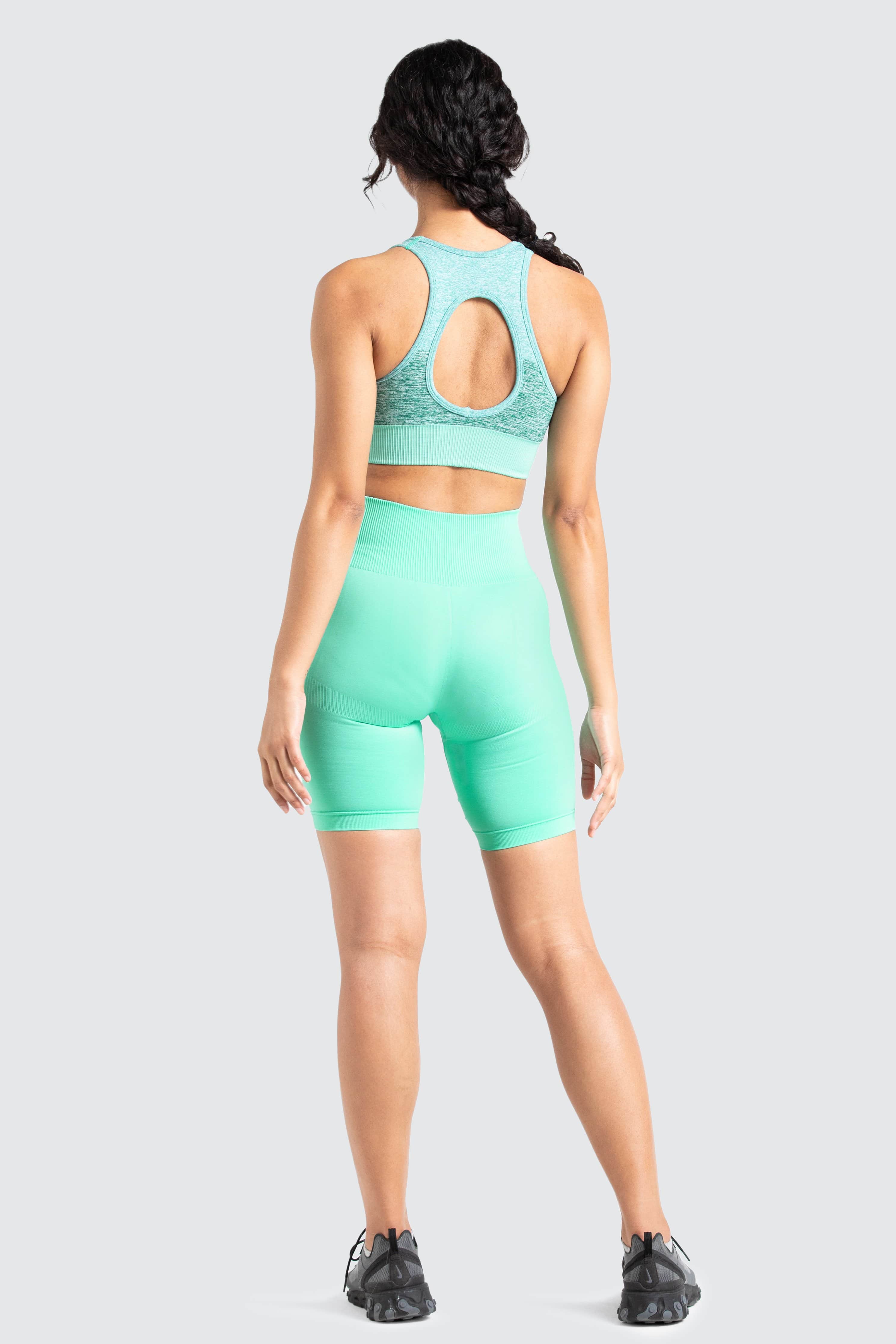 Trinity Seamless Crop - Mint Green