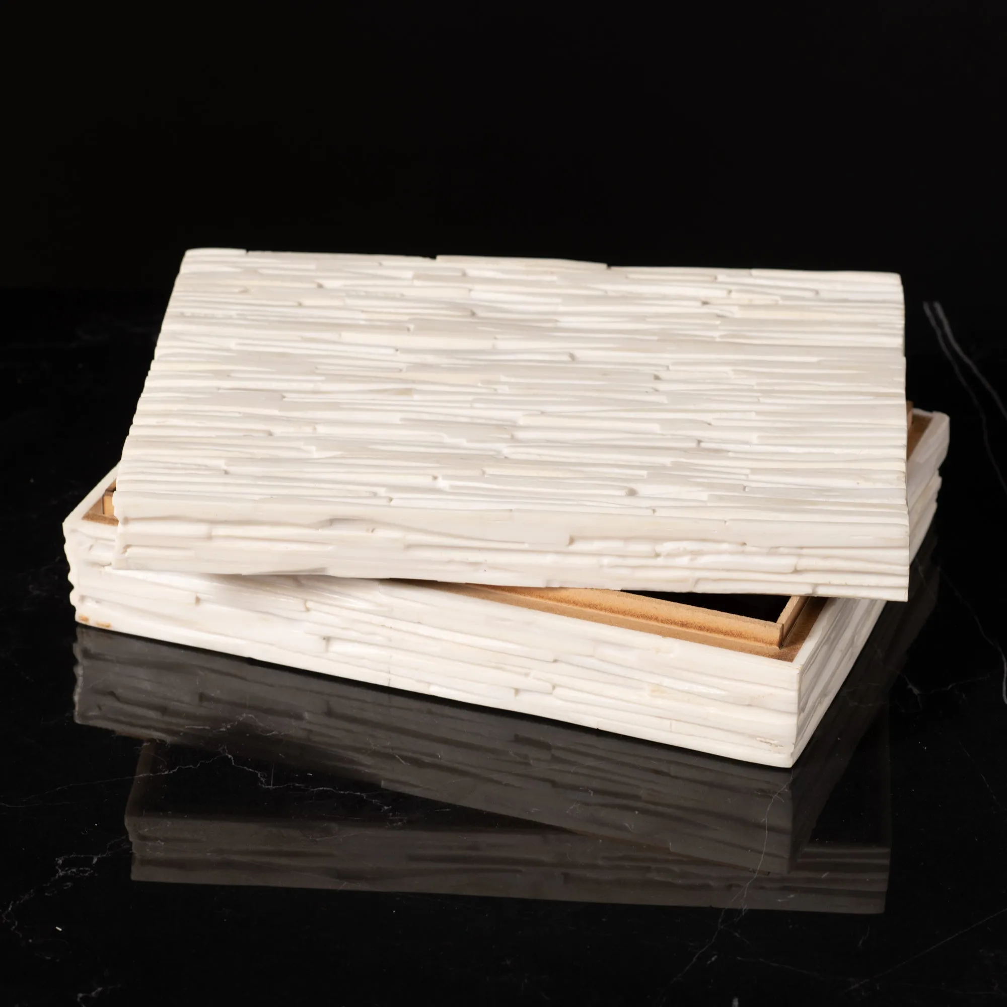 White Bone Box